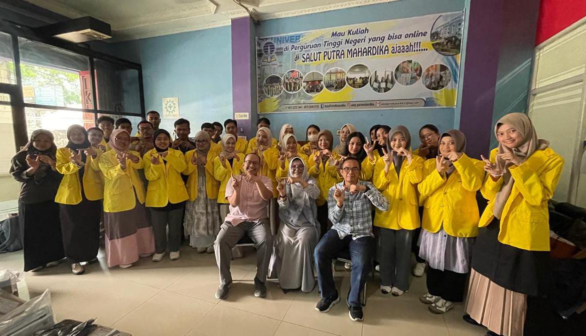 Kunci Sukses Kuliah d UT: Belajar Mandiri Yang Terencana dan Terjadwal